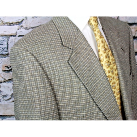 Hickey Freeman Other - HICKEY FREEMAN Men's Luxurious Sport Coat Silk Wool Beige Tweed Two Button 44 US